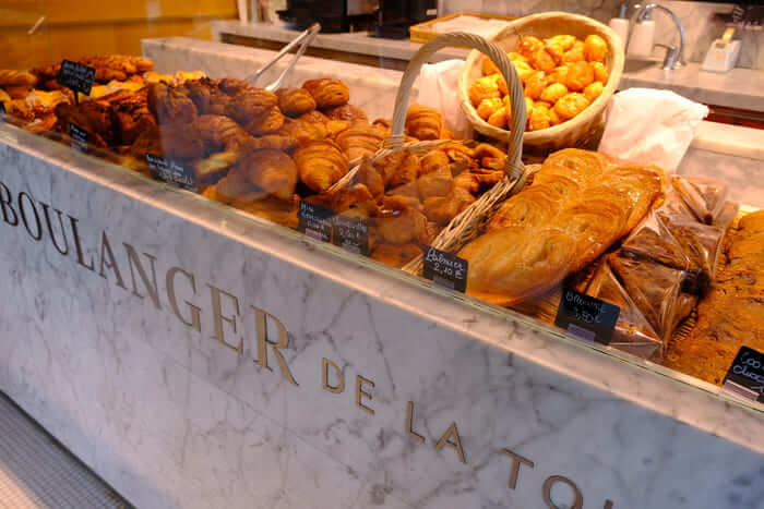 トゥールダルジャンのパン屋