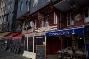 オンフルールの街並み