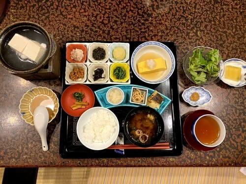 大丸別荘の朝食